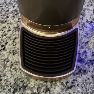 Fizzical draft beer maker